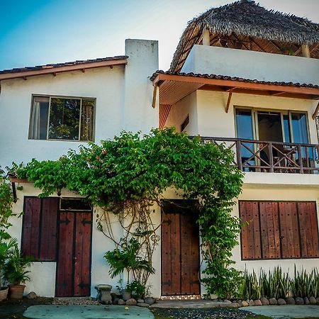San Carlos Beach Inn エクステリア 写真