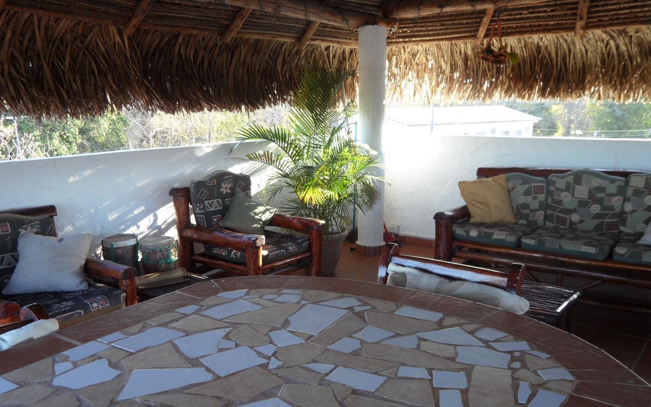 San Carlos Beach Inn エクステリア 写真
