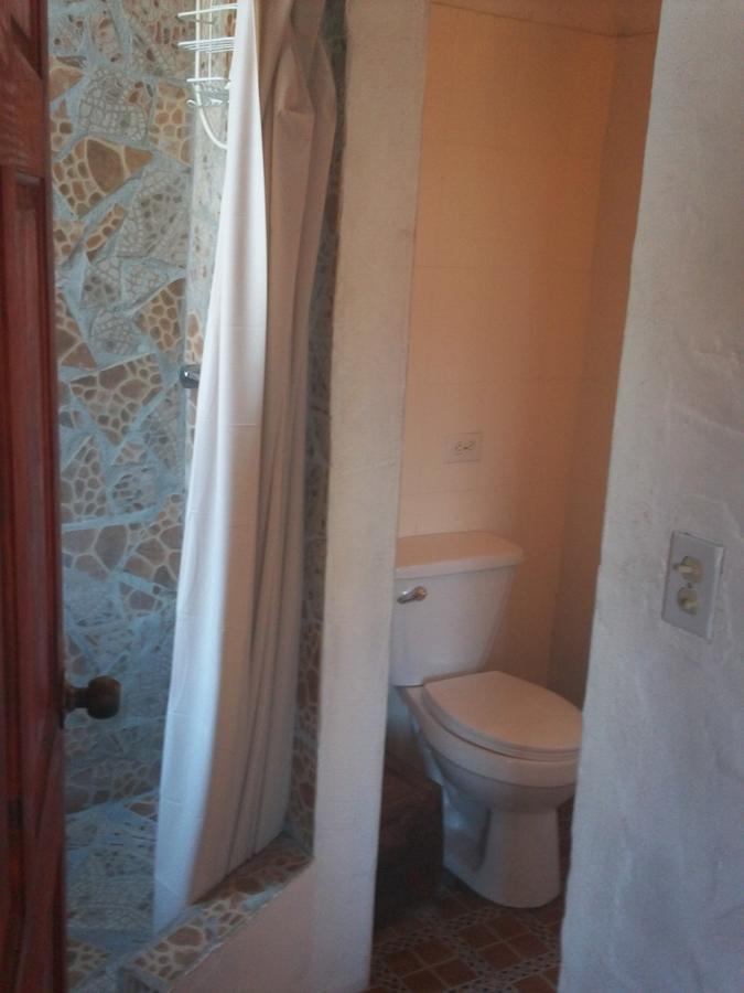 San Carlos Beach Inn エクステリア 写真