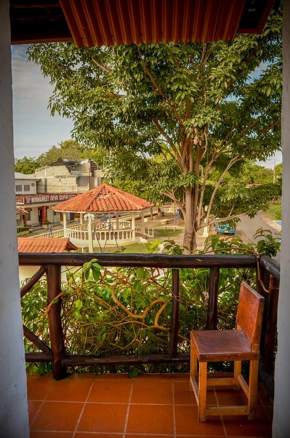 San Carlos Beach Inn エクステリア 写真