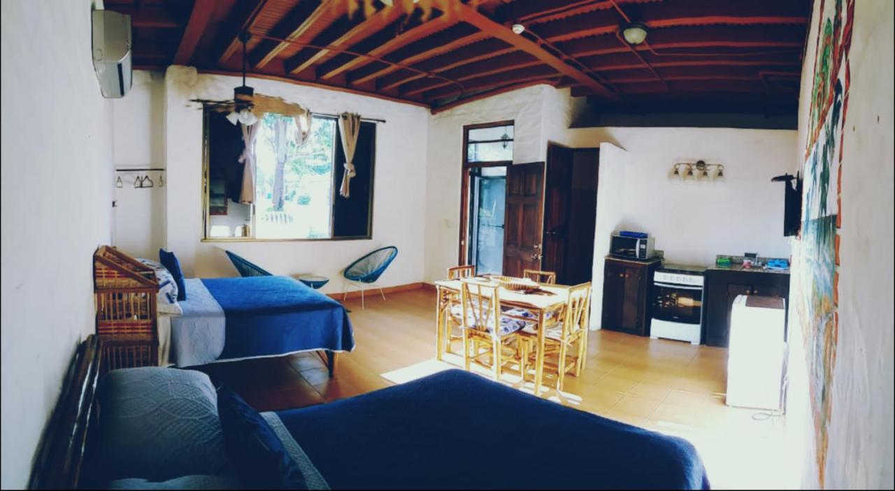 San Carlos Beach Inn エクステリア 写真